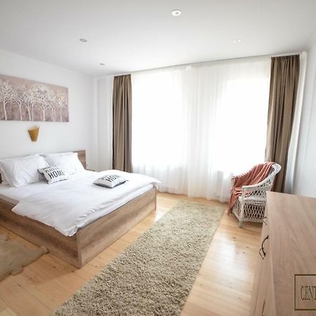 Centro Apartments Sremska Mitrovica Esterno foto
