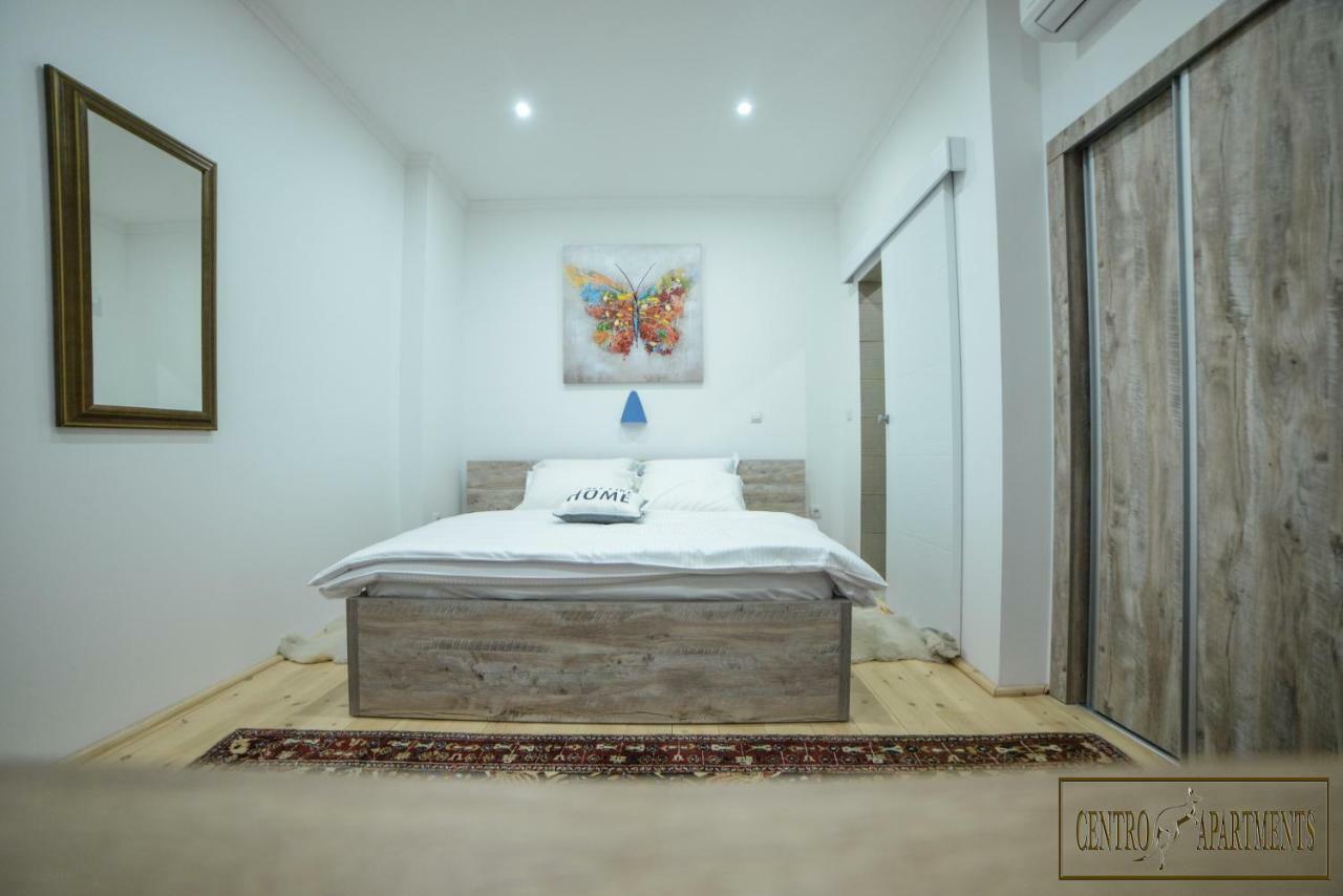 Centro Apartments Sremska Mitrovica Esterno foto